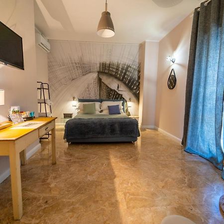 Urban Rooms Taranto Exterior photo